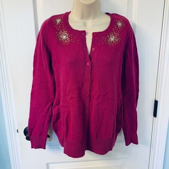 Old Navy Sweaters - Old Navy Maternity Embellished Sweater! ❤️